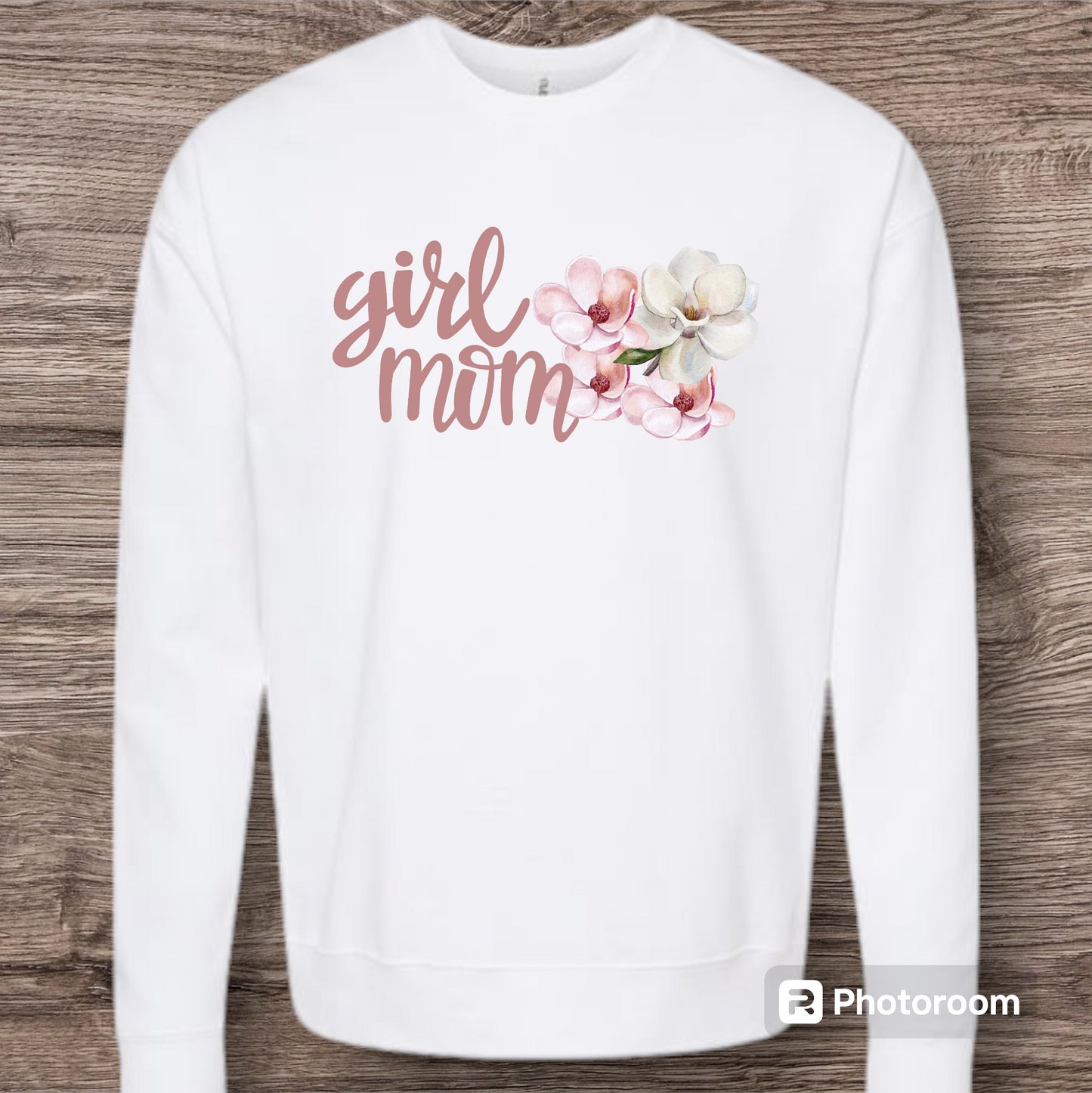 Magnolia Girl Mom